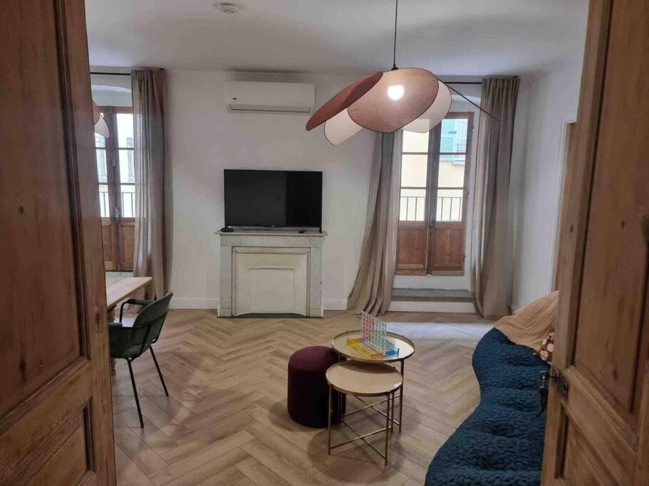 Appartement Au Coeur De La Ville Корте Екстер'єр фото