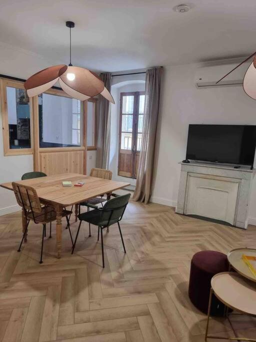 Appartement Au Coeur De La Ville Корте Екстер'єр фото