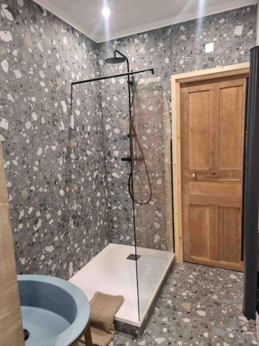 Appartement Au Coeur De La Ville Корте Екстер'єр фото